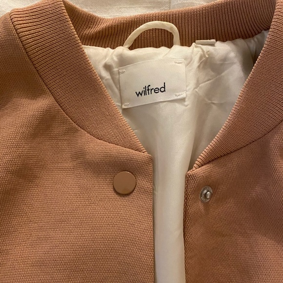 Aritzia Wilfred Bomber - Picture 2 of 5